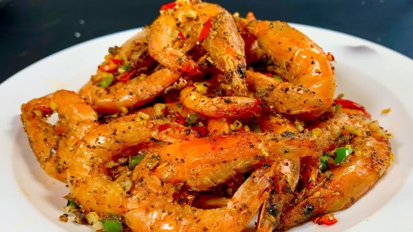 36. Langostinos fritos a la sal y pimienta