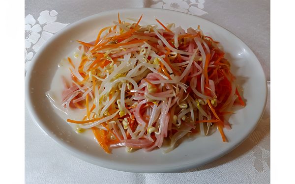 3A. Ensalada de brotes de soja y algas