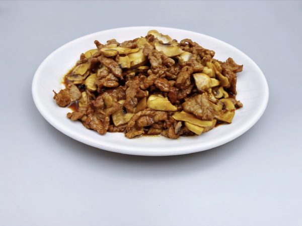 85. Ternera con champiñones